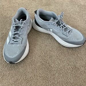 Men’s Adidas Adizero SL US Size 10.5 Grey/ White/ Black - Good condition
